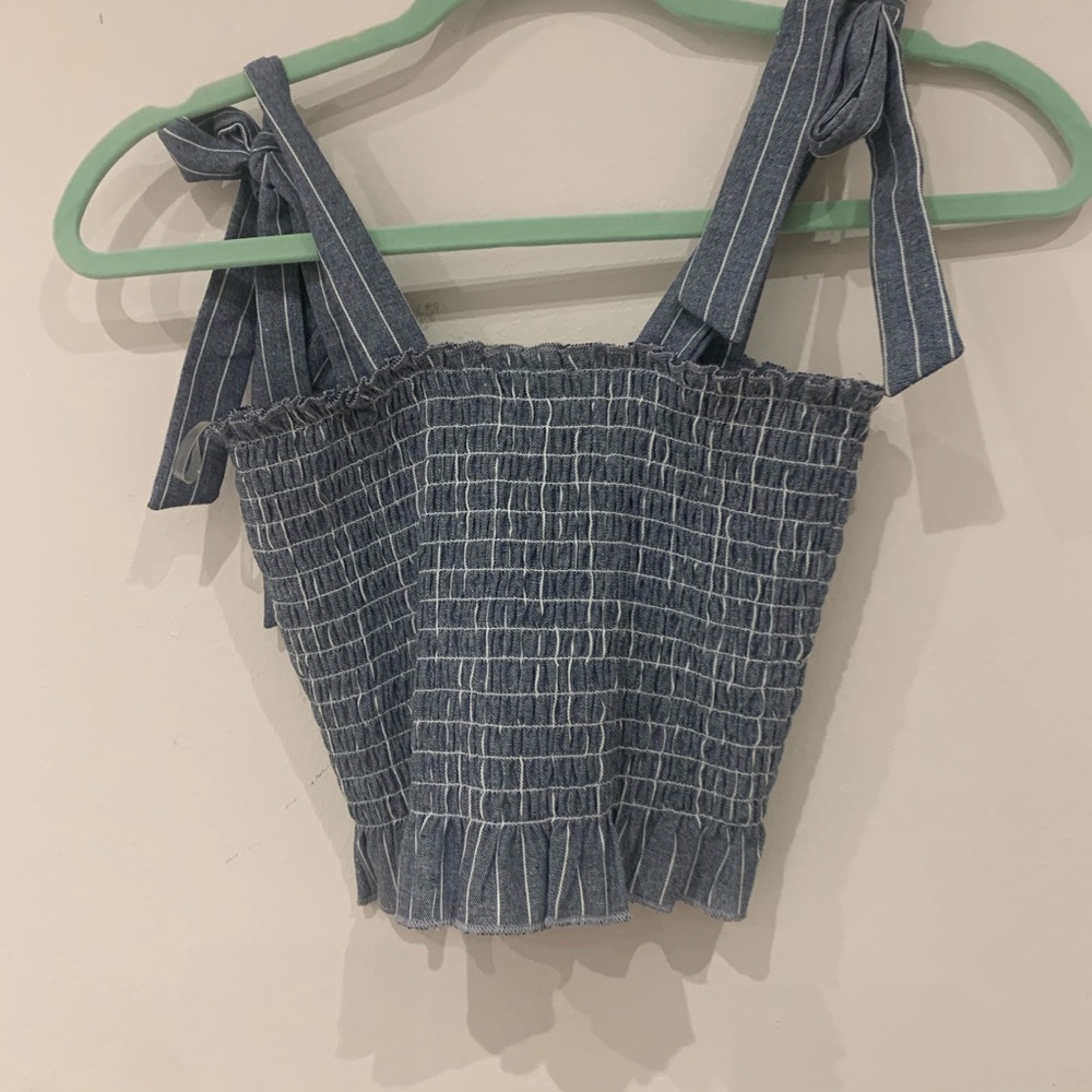 LA Hearts Womens Tie Strap Smocked Top - Picture 3 of 4